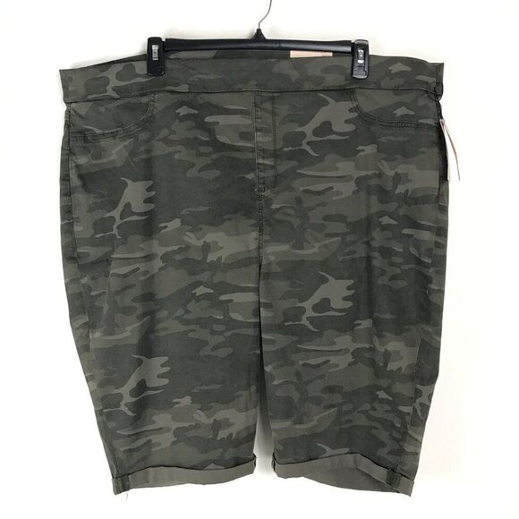 NEW NYDJ Camo Pull-On Short 13" Women's Plus Size 26W Stretch Bermuda Summer - Picture 1 of 12